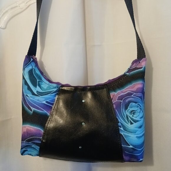 New Canvas Vinyl Top handle Shoulder Bag Purse Ombre Roses Crescent Baguette - Picture 2 of 9